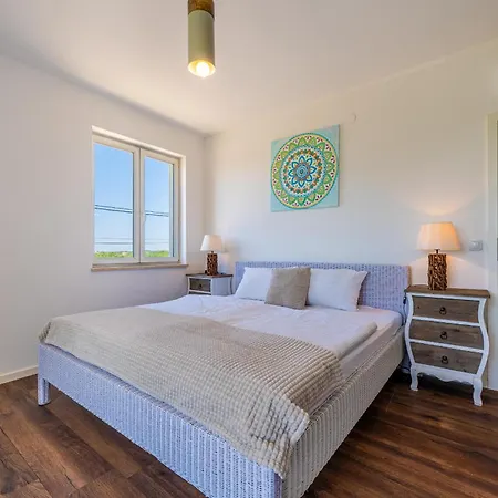 Joel Βίλα Marčana