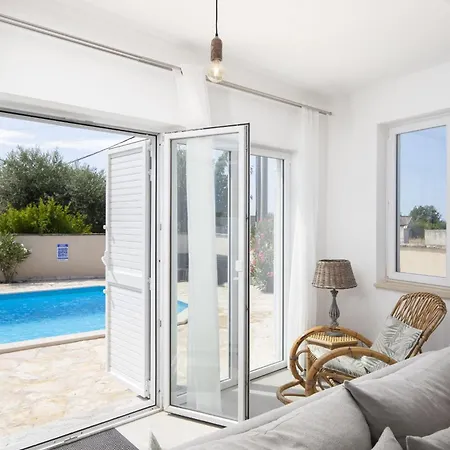 Βίλα Joel Marčana